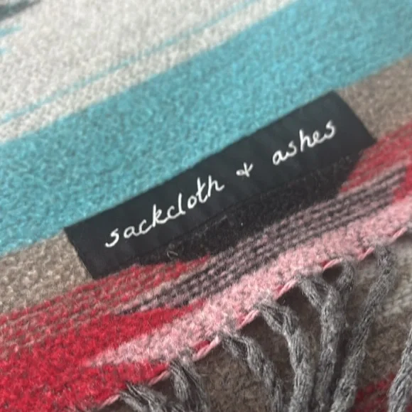 Sackcloth & Ashes Mojave Turquoise Blanket 72”x60” - Picture 2 of 2